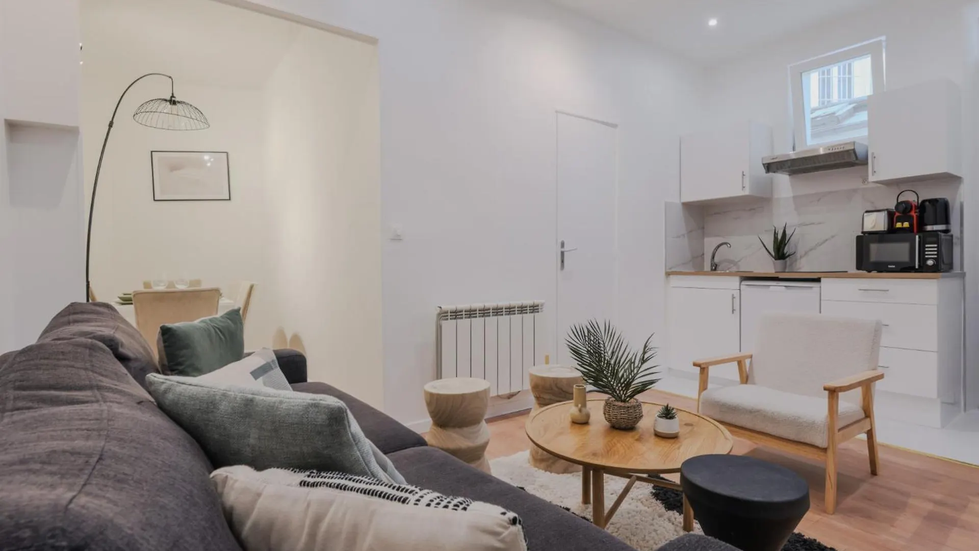 Charming Apartment 1Bdr - Courcelles París