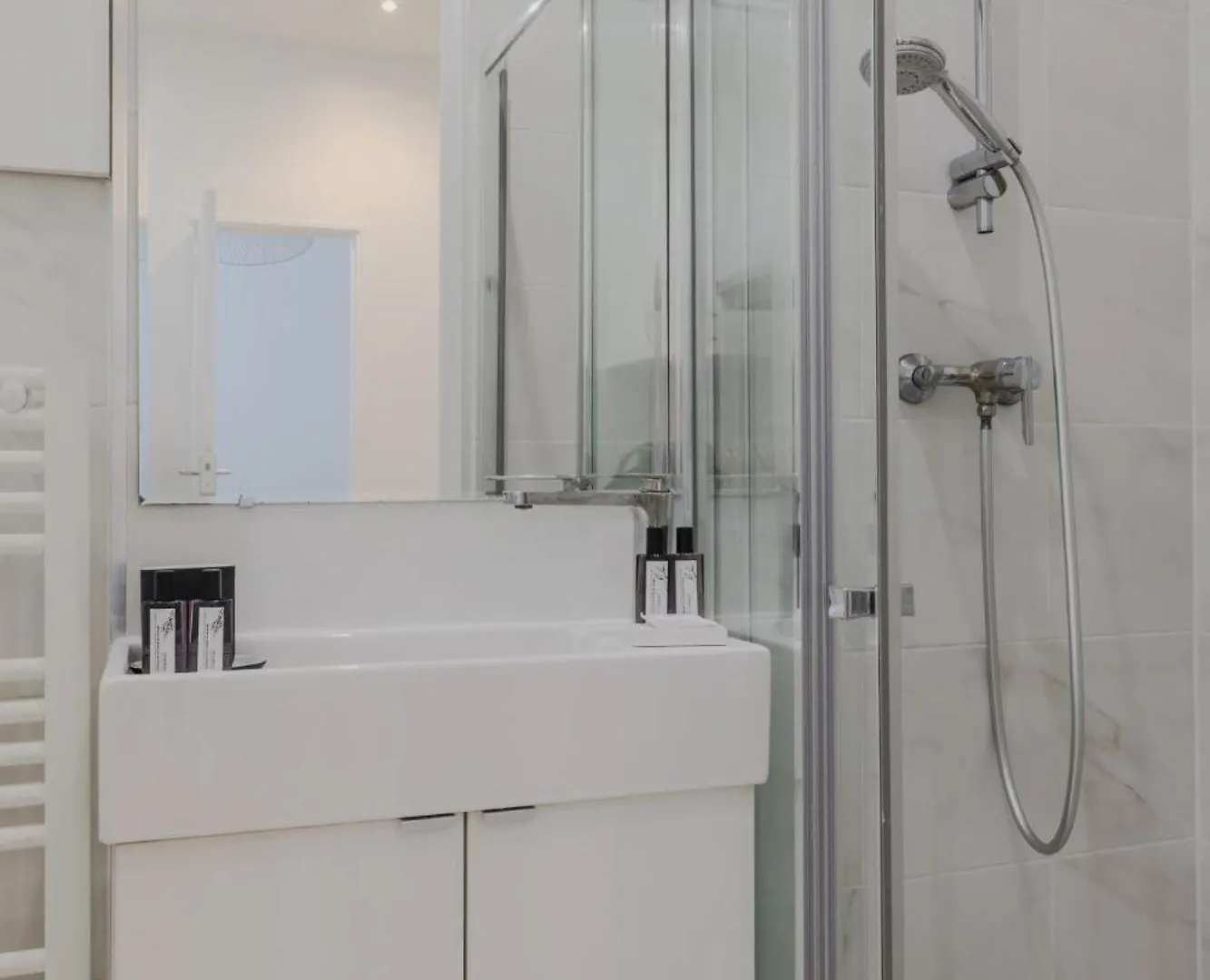 Charming Apartment 1Bdr - Courcelles Paris